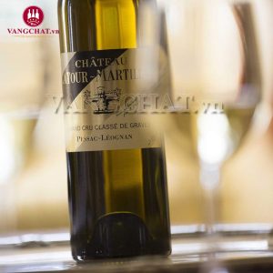 Rượu Vang Pháp Château Latour-Martillac Blanc