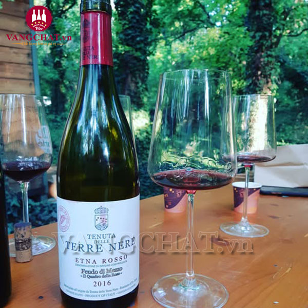 Rượu vang Ý Terre Nere Etna Rosso Feudo Di Mezzo